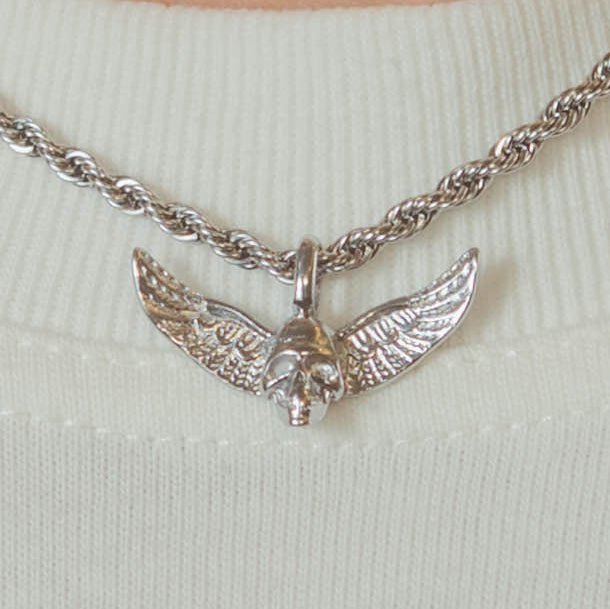 Skull Wings Pendant - White Gold - Cernucci
